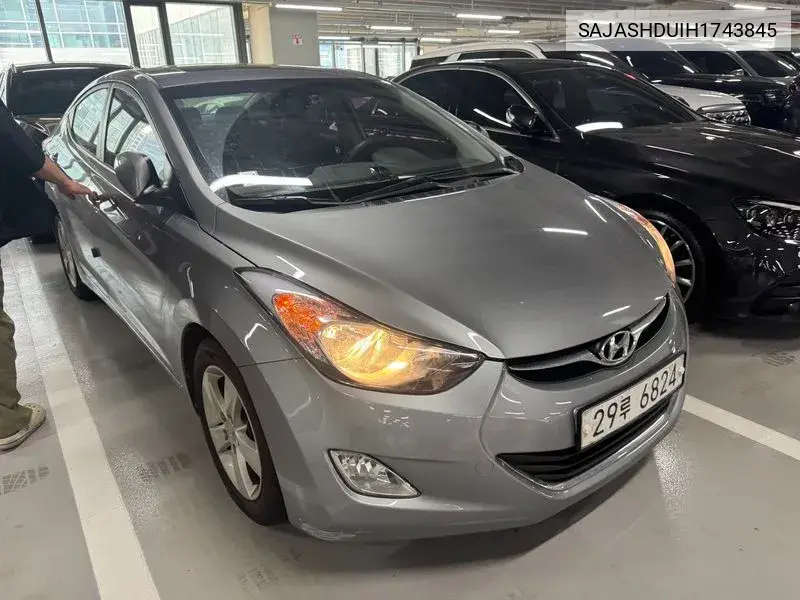 Avante Md M16 Gdi Premier VIN: SAJASHDUIH1743845 Lot: 40155393