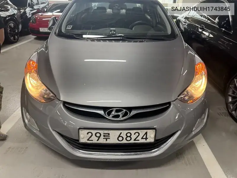 Avante Md M16 Gdi Premier VIN: SAJASHDUIH1743845 Lot: 40155393