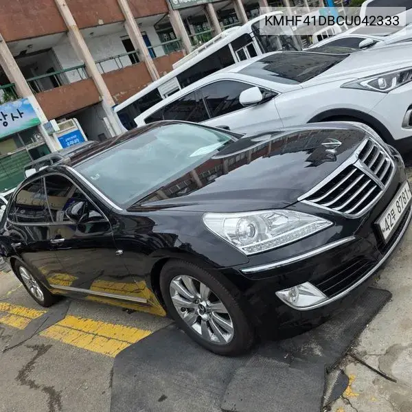 Equus (New) Vs380 Luxury VIN: KMHF41DBCU042333 Lot: 39934037