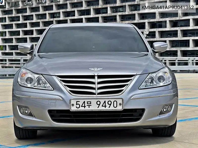 Genesis Bh330 Grand Basic Type VIN: KMHGA41AP9U041362 Lot: 39974460