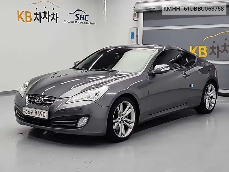 Genesis Coupe 200 Turbo P VIN: KMHHT61DBBU063758 Lot: 40074902