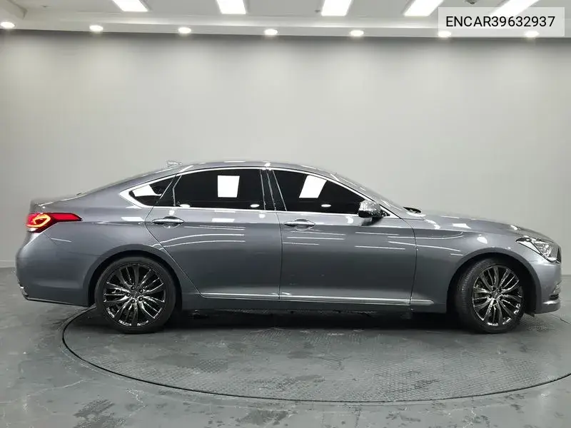 Genesis Dh G330 Premium VIN: ENCAR39632937 Lot: 39632937