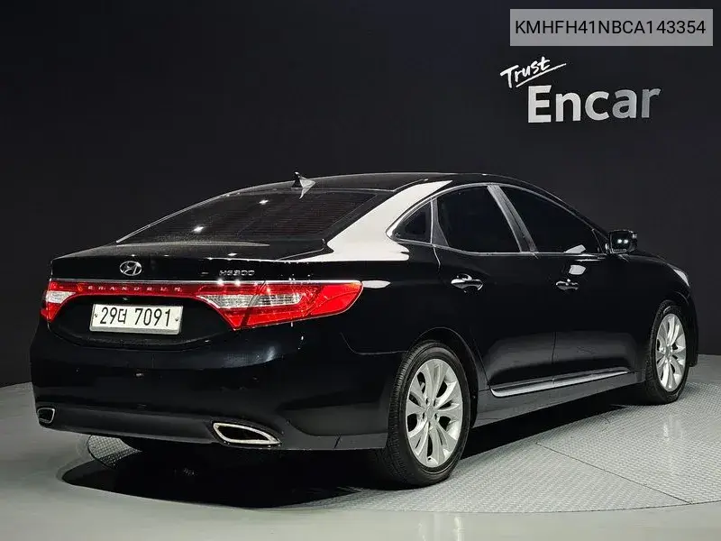 Grandeur Hg Lpg Hg300 Executive VIN: KMHFH41NBCA143354 Lot: 39638215