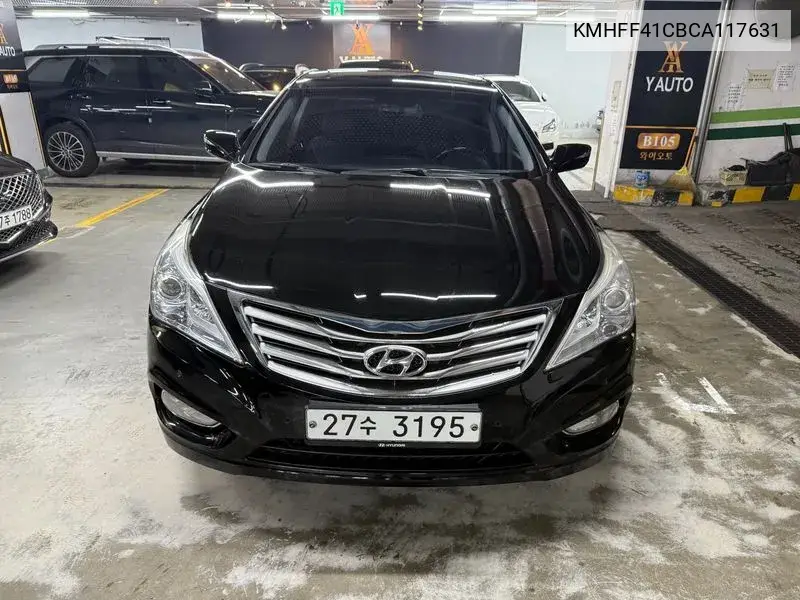 Grandeur Hg Hg240 Luxury VIN: KMHFF41CBCA117631 Lot: 39967611