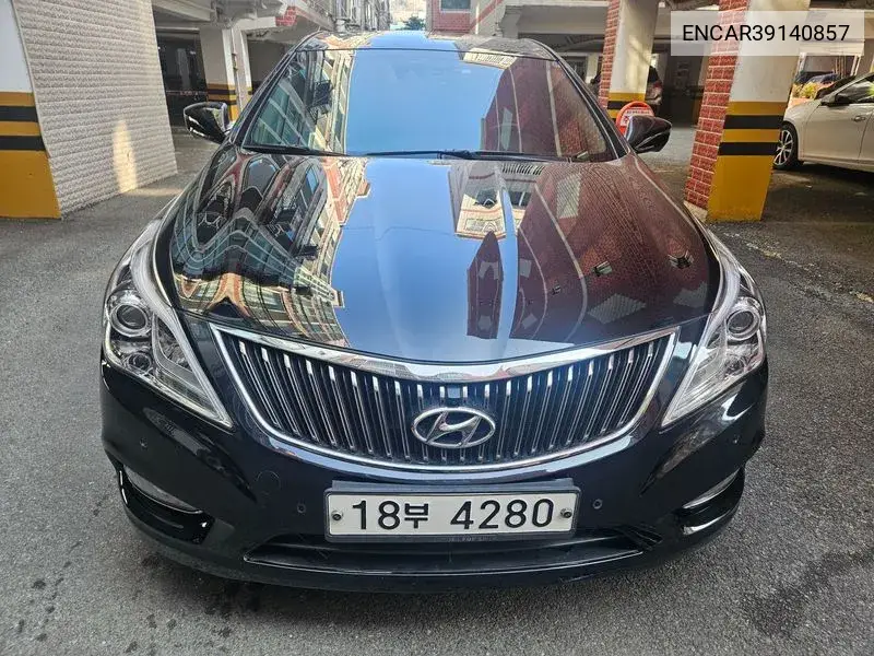 Grandeur Hg Hg330 Celebrity VIN: ENCAR39140857 Lot: 39140857