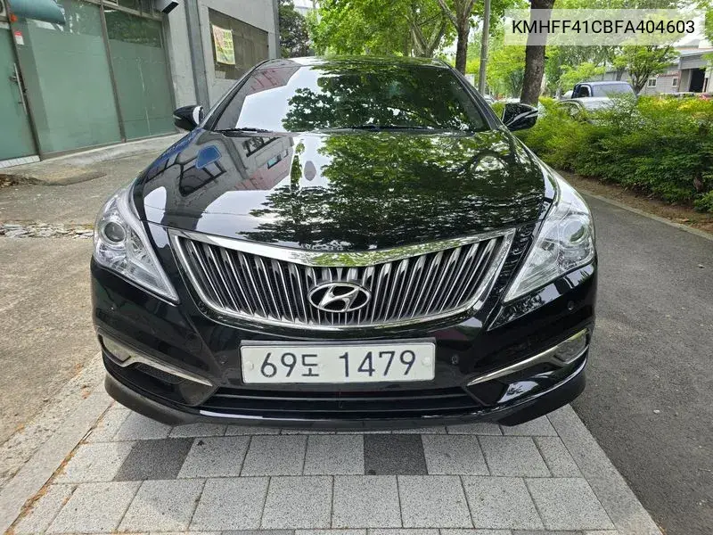Grandeur Hg Hg240 Modern VIN: KMHFF41CBFA404603 Lot: 39650709