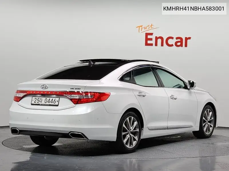 Grandeur Hg Lpg Hg300 Exclusive VIN: KMHRH41NBHA583001 Lot: 39639485