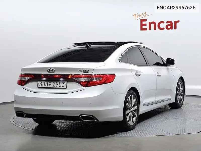 Grandeur Hg Hg220 Diesel Premium Collection VIN: ENCAR39967625 Lot: 39967625