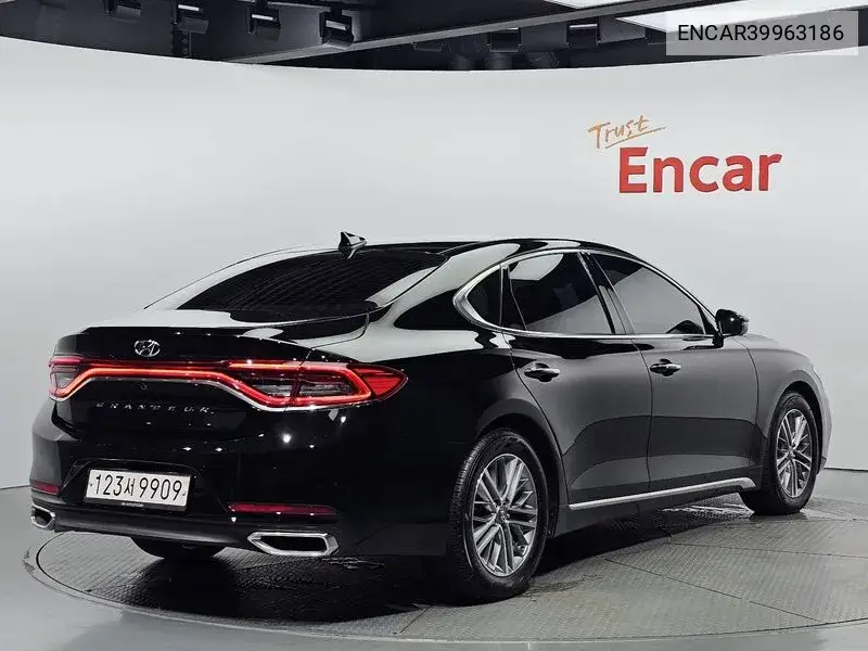Grandeur Ig 2.4 Premium VIN: ENCAR39963186 Lot: 39963186