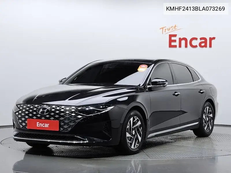 The New Grandeur Ig Hybrid Exclusive VIN: KMHF2413BLA073269 Lot: 39980026