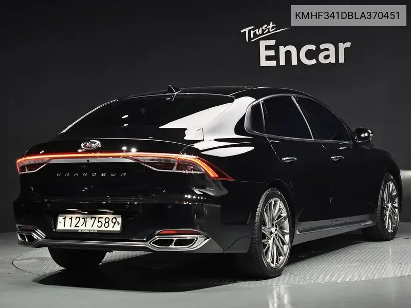 Hyundai The New Grandeur Ig 2.5 Calligraphy VIN: KMHF341DBLA370451 Lot: 38043850