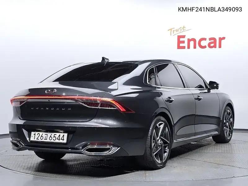 The New Grandeur Ig 3.0 Lpi Exclusive VIN: KMHF241NBLA349093 Lot: 39984099