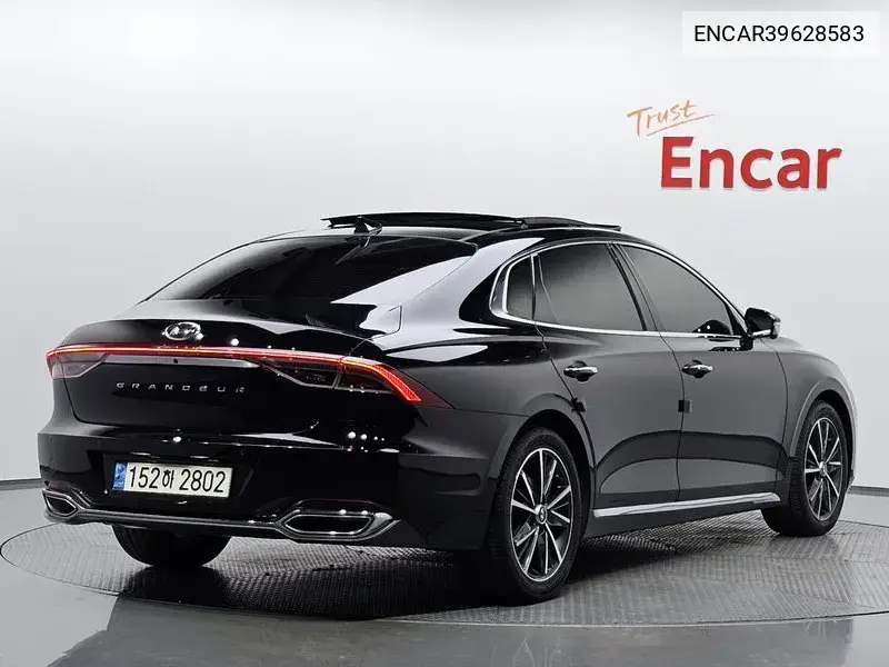 The New Grandeur Ig 2.5 Leblanc VIN: ENCAR39628583 Lot: 39628583