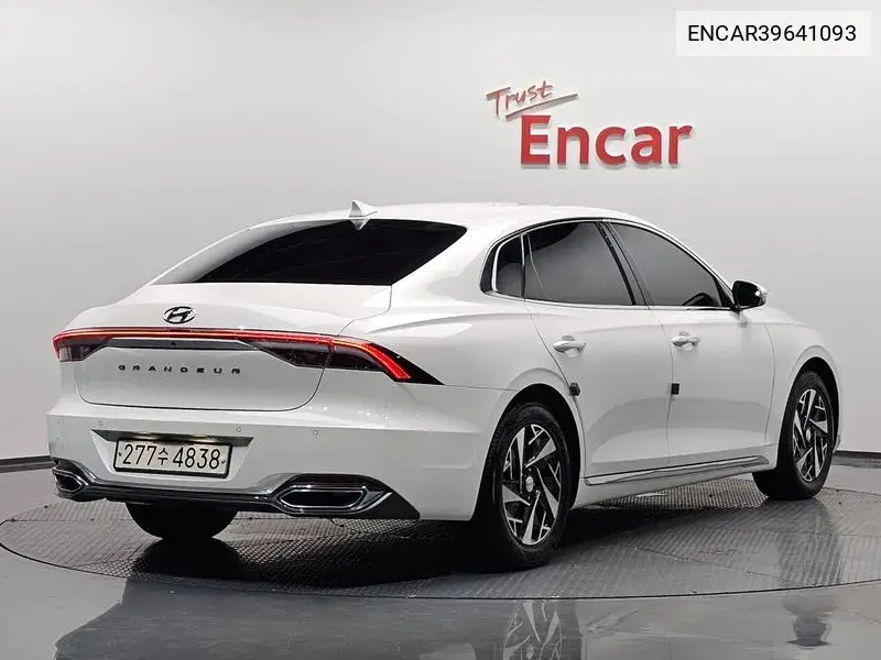 The New Grandeur Ig Hybrid Premium Choice VIN: ENCAR39641093 Lot: 39641093