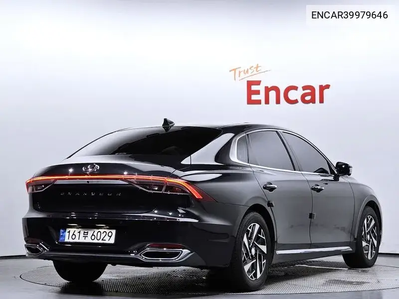 The New Grandeur Ig Hybrid Leblanc VIN: ENCAR39979646 Lot: 39979646