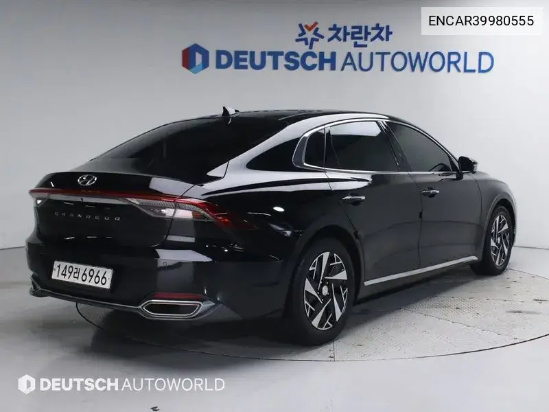 The New Grandeur Ig Hybrid Leblanc VIN: ENCAR39980555 Lot: 39980555