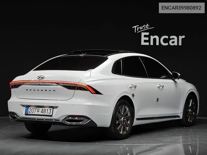 The New Grandeur Ig Hybrid Leblanc VIN: ENCAR39980892 Lot: 39980892