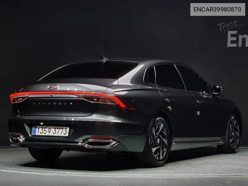 The New Grandeur Ig Hybrid Leblanc VIN: ENCAR39980870 Lot: 39980870