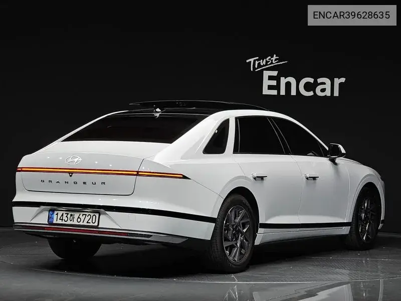 Grandeur (Gn7) 2.5 Gasoline 2Wd Premium VIN: ENCAR39628635 Lot: 39628635