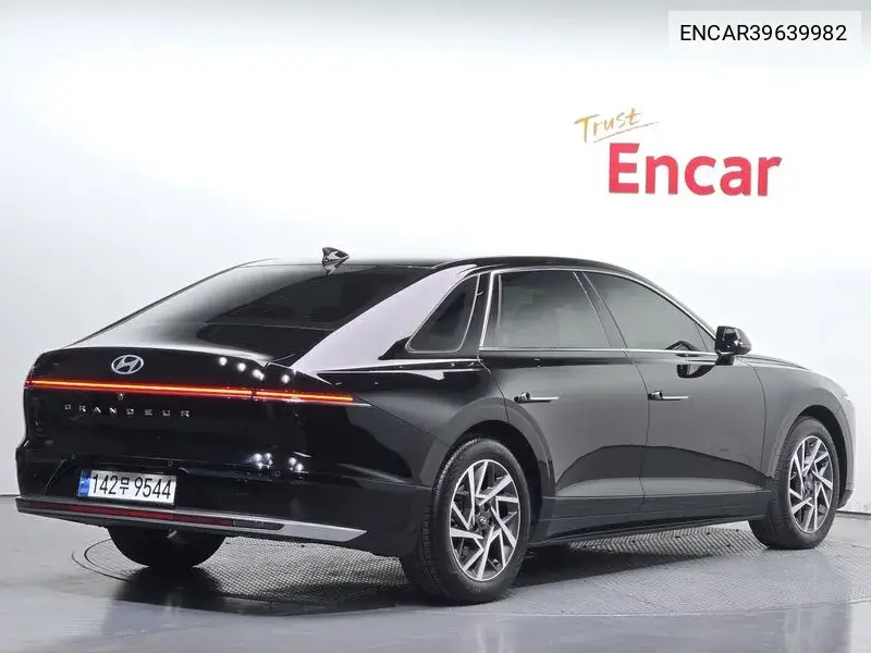Grandeur Hybrid (Gn7) Premium VIN: ENCAR39639982 Lot: 39639982