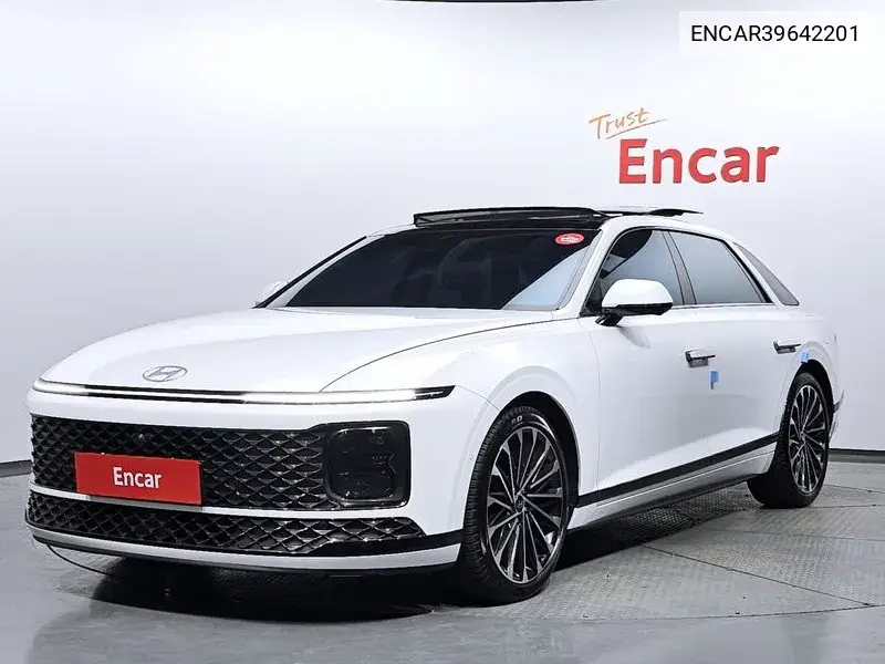 Grandeur (Gn7) 3.5 Gasoline 2Wd Calligraphy VIN: ENCAR39642201 Lot: 39642201