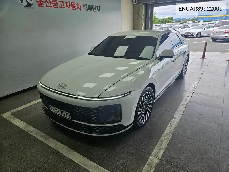 Grandeur (Gn7) 2.5 Gasoline 2Wd Calligraphy VIN: ENCAR39922009 Lot: 39922009