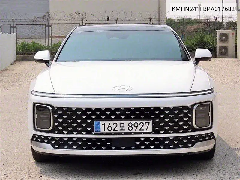 Grandeur (Gn7) 3.5 Lpg 2Wd Exclusive VIN: KMHN241FBPA017682 Lot: 39933658