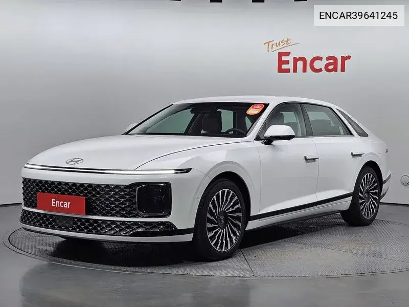 Grandeur Hybrid (Gn7) Calligraphy VIN: ENCAR39641245 Lot: 39641245