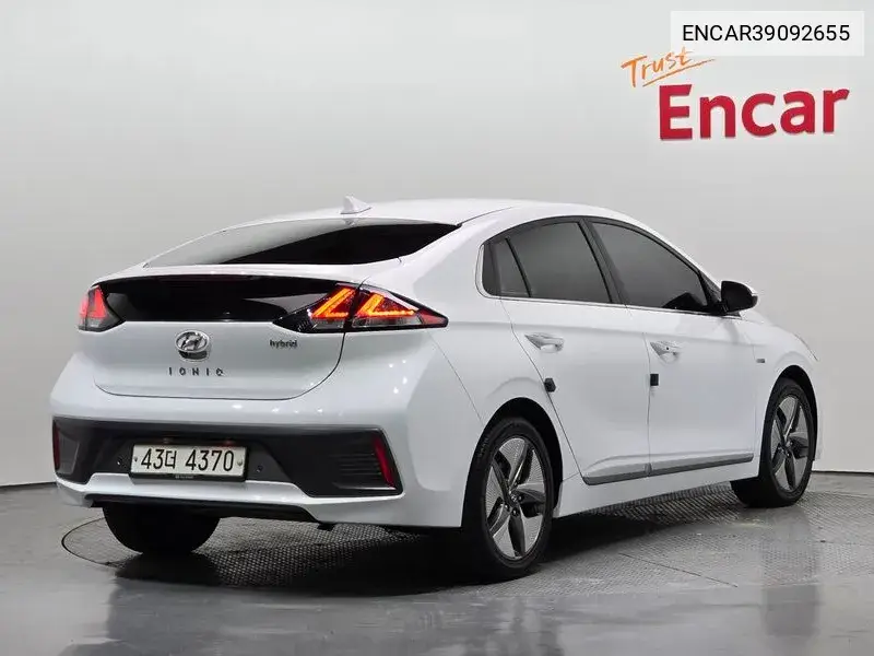 The New Ionic Hybrid 1.6 Hev Q VIN: ENCAR39092655 Lot: 39092655
