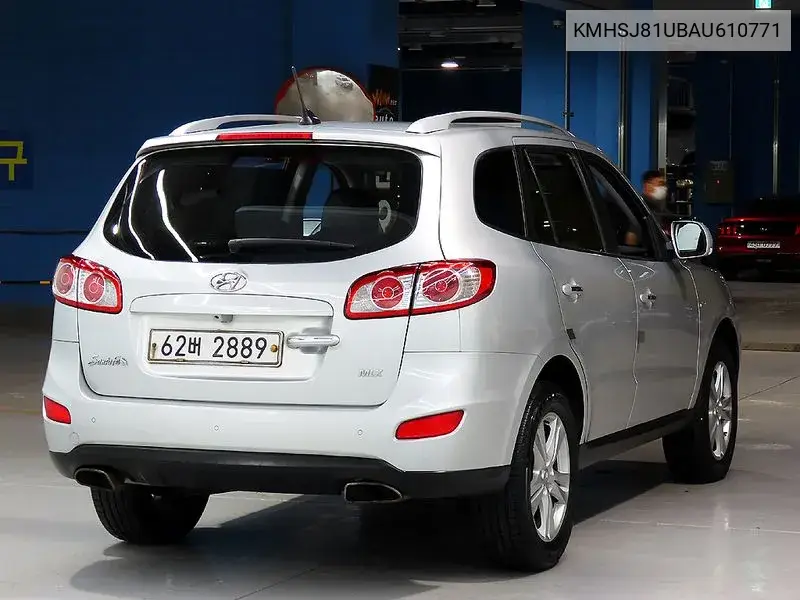 Santa Fe Cm 2Wd (2.0 E-Vgt) Mlx Luxury VIN: KMHSJ81UBAU610771 Lot: 39948485