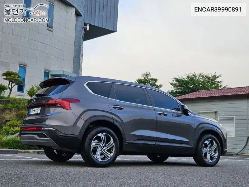 The New Santa Fe Diesel 2.2 2Wd Premium Choice VIN: ENCAR39990891 Lot: 39990891