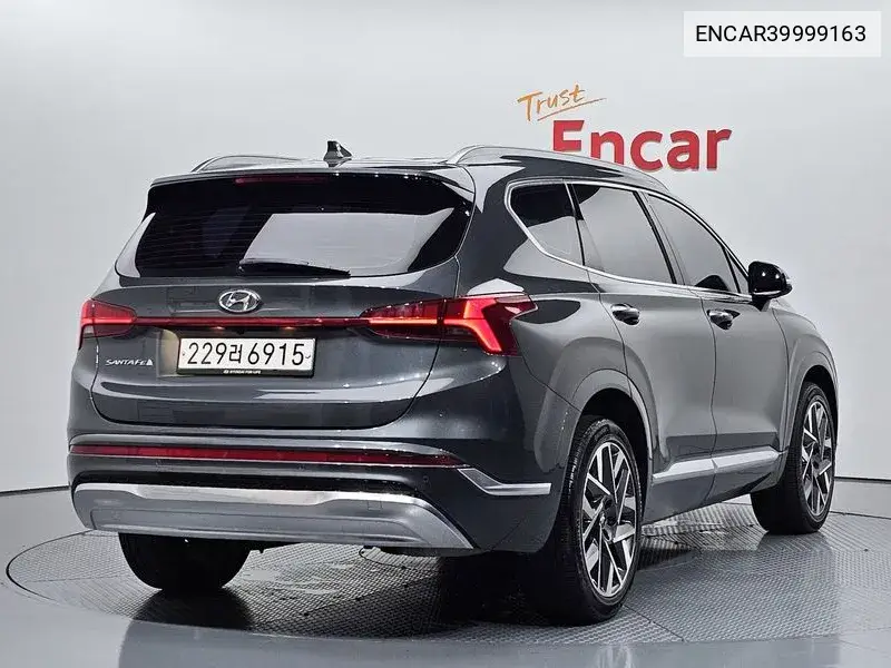 The New Santa Fe Diesel 2.2 2Wd Calligraphy VIN: ENCAR39999163 Lot: 39999163