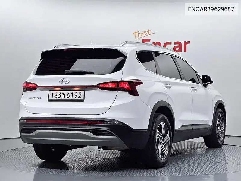 The New Santa Fe Gasoline 2.5T 2Wd Prestige VIN: ENCAR39629687 Lot: 39629687