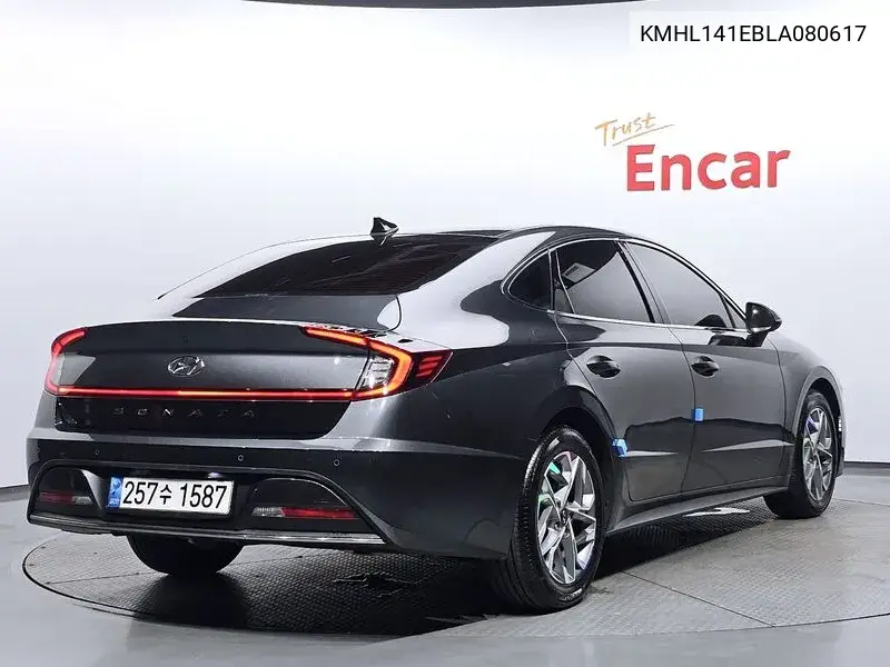 Sonata (Dn8) 2.0 Premium VIN: KMHL141EBLA080617 Lot: 39977531