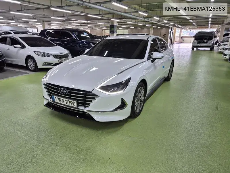 Sonata (Dn8) 2.0 Premium Family VIN: KMHL141EBMA126363 Lot: 40022462