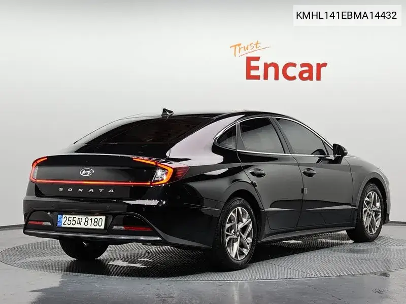 Sonata (Dn8) 2.0 Premium VIN: KMHL141EBMA14432 Lot: 39979233