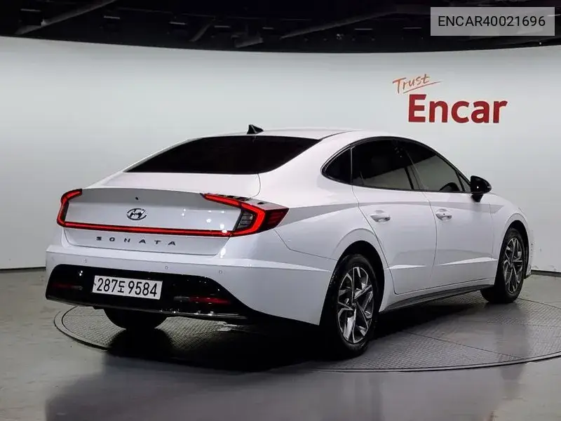 Sonata (Dn8) 2.0 Premium Plus VIN: ENCAR40021696 Lot: 40021696