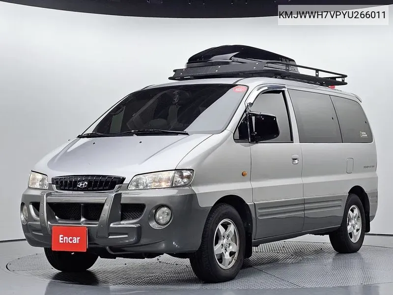 Hyundai Starex 9-Seater Lpg Svx VIN: KMJWWH7VPYU266011 Lot: 37385583