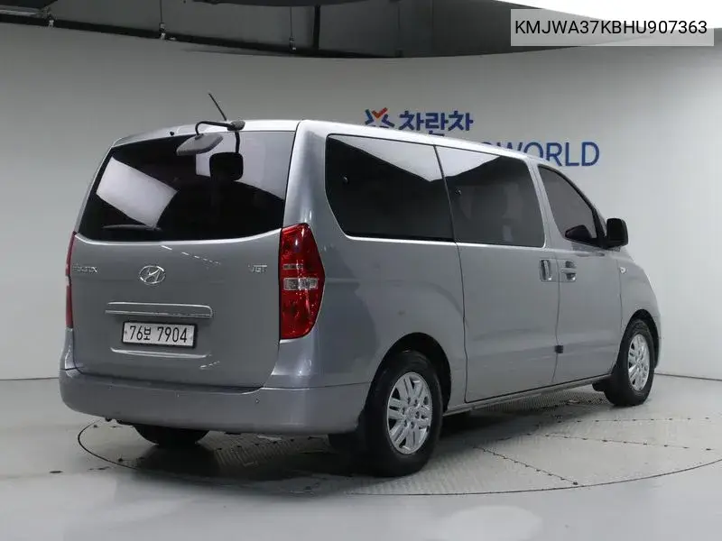 Grand Starex 12 -Seater Wagon Smart VIN: KMJWA37KBHU907363 Lot: 39971519