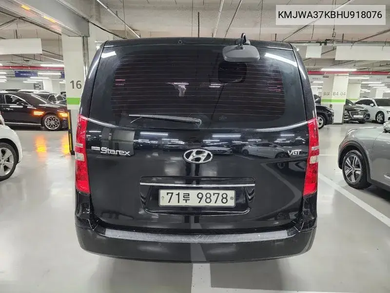 Grand Starex 12 -Seater Wagon Smart VIN: KMJWA37KBHU918076 Lot: 39977895