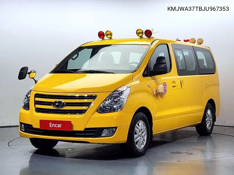 Grand Starex Childfare Car Lpi VIN: KMJWA37TBJU967353 Lot: 39978947