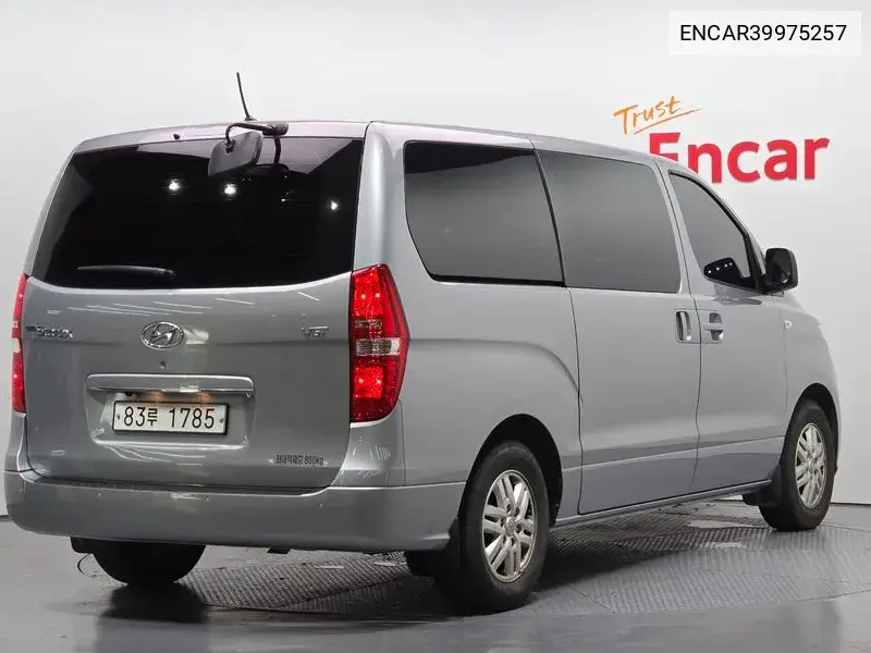 The New Grand Starex Van 3 -Seater Smart VIN: ENCAR39975257 Lot: 39975257