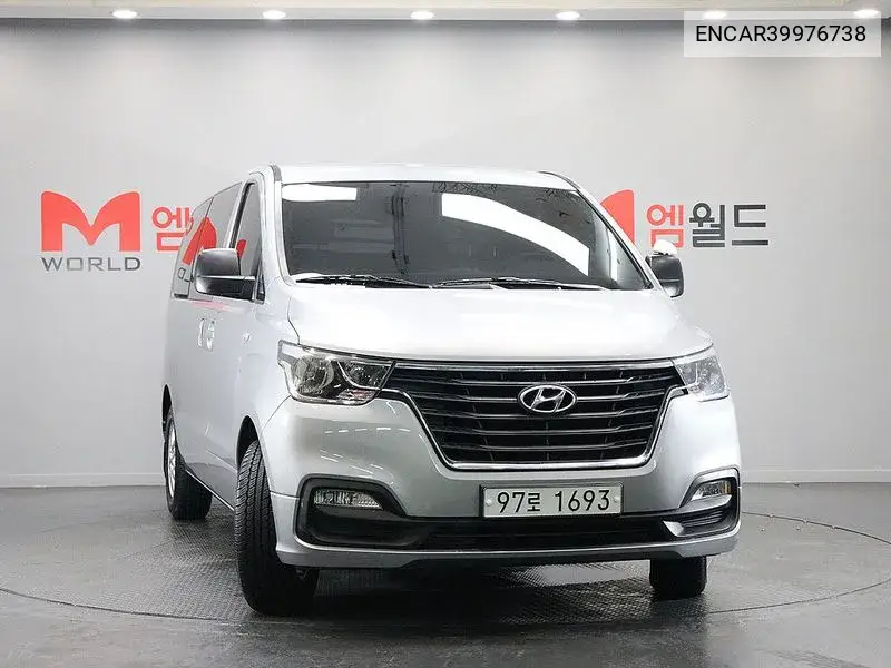 The New Grand Starex Van 3 -Seater Smart VIN: ENCAR39976738 Lot: 39976738
