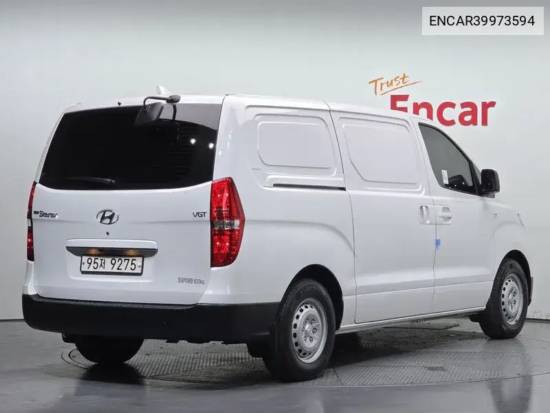 The New Grand Starex Van 3 -Seater Style VIN: ENCAR39973594 Lot: 39973594
