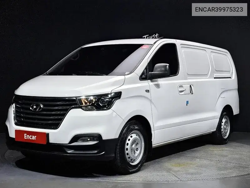 The New Grand Starex Van 3 -Seater Style VIN: ENCAR39975323 Lot: 39975323