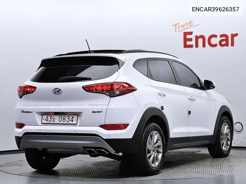 All New Tucson Diesel 2.0 2Wd Style Special VIN: ENCAR39626357 Lot: 39626357