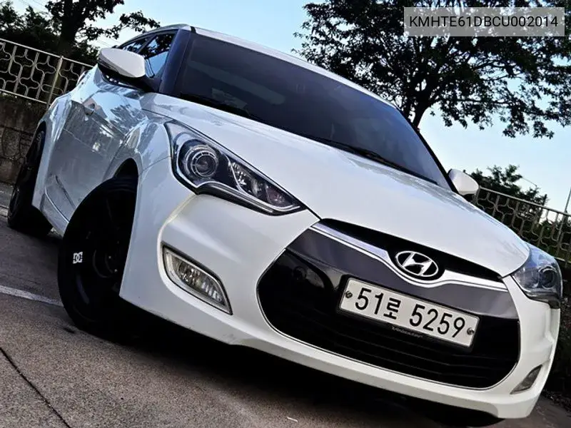 Veloster Extreme VIN: KMHTE61DBCU002014 Lot: 39975142