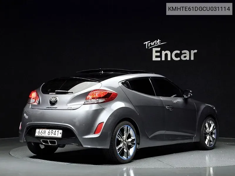 Veloster Dct Pack VIN: KMHTE61DGCU031114 Lot: 37456338