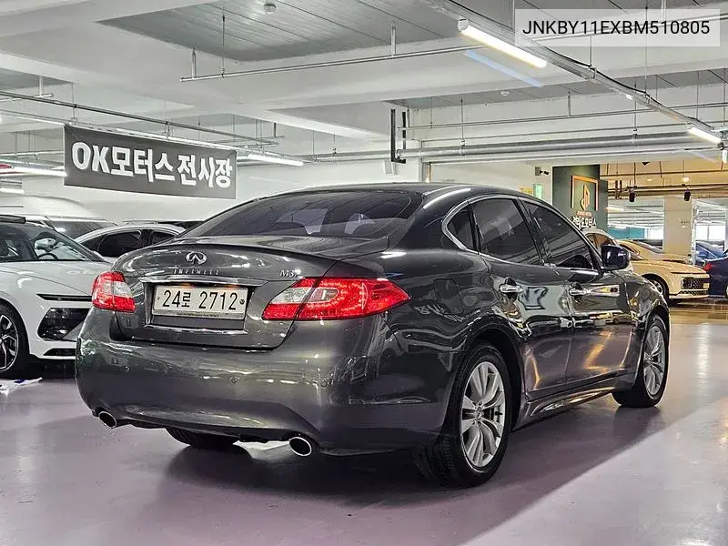 M37 Exclusive Y51 VIN: JNKBY11EXBM510805 Lot: 40047787