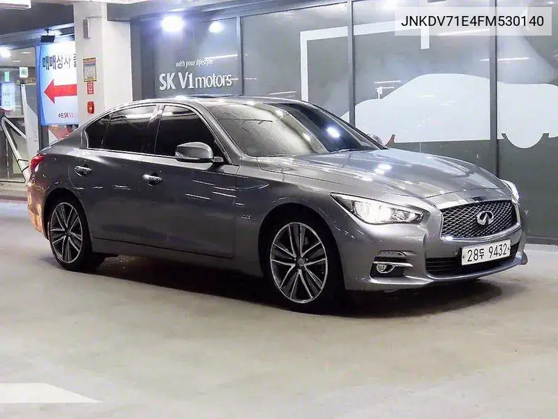 Q50 2.2D Premium VIN: JNKDV71E4FM530140 Lot: 39433650